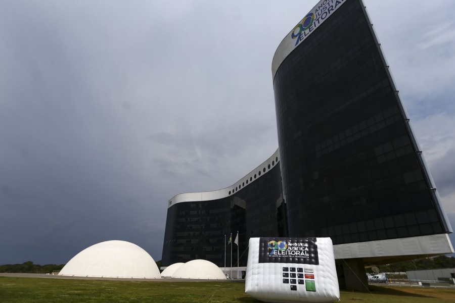 Presidente do TSE veta investigações contra institutos de pesquisa - News Rondônia