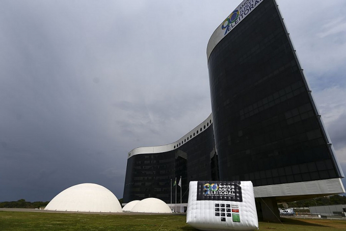 Presidente do TSE veta investigações contra institutos de pesquisa - News Rondônia