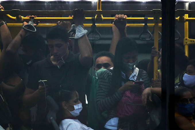 Covid-19: infectologistas defendem volta das máscaras e mais vacinação - News Rondônia