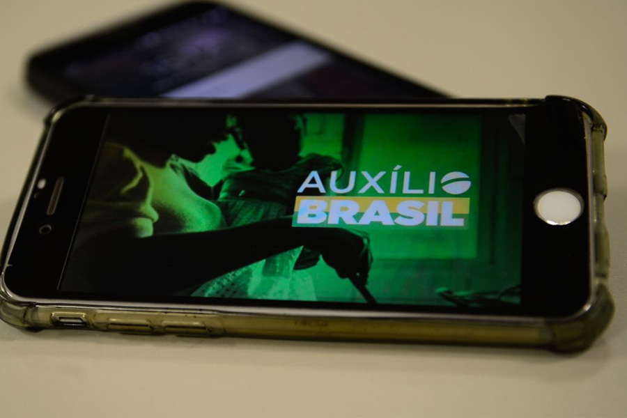 Auxílio Brasil é pago hoje a beneficiários com NIS final 4 - News Rondônia