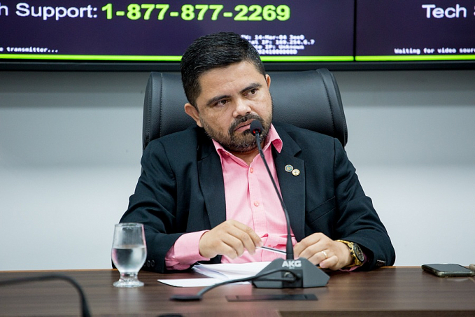 Deputado Jesuíno Boabaid comenta ato desesperado de governador em promessa de aumento para categoria da segurança pública - News Rondônia