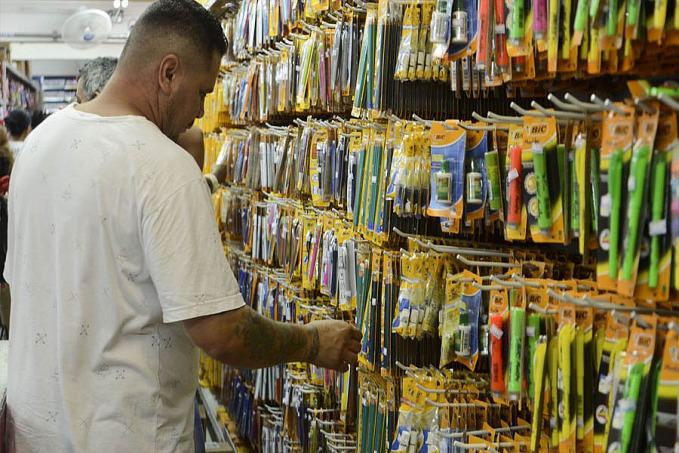 FGV Ibre: confiança do consumidor sobe 2,7 pontos em dezembro - News Rondônia