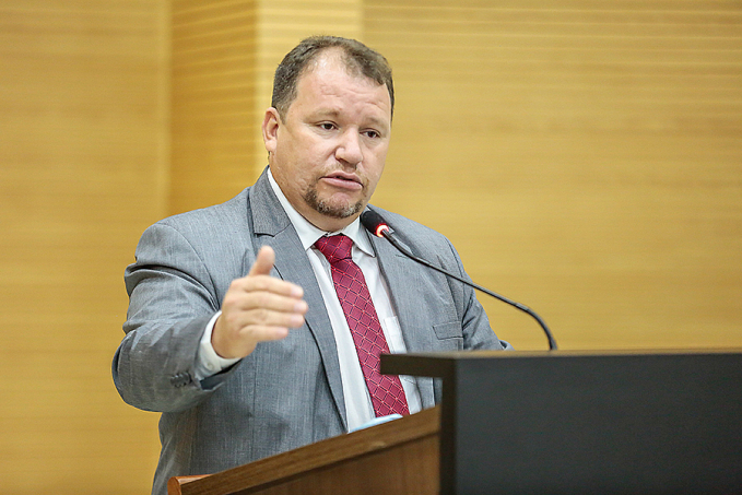 Requerimento é encaminhado ao Governo referente relatório de diárias concedidas a secretário e motorista das regionais da Casa Civil em Guajará-Mirim e Nova Mamoré - News Rondônia