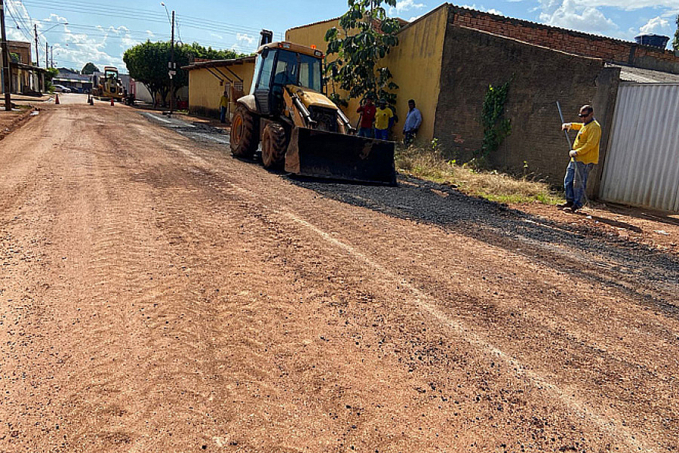 Vereador Edimilson Dourado tem pedido atendido para serviço de extensão da rua Bom Jesus - News Rondônia