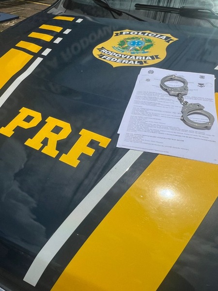 Em Porto Velho/RO, PRF prende homem com quatro mandados de prisão em aberto, sendo um deles por estupro - News Rondônia
