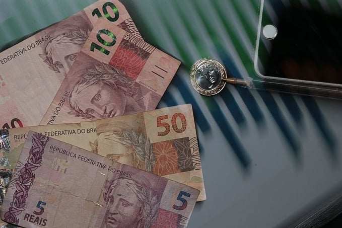 Poupança tem retirada líquida de R$ 6,09 bilhões em março - News Rondônia