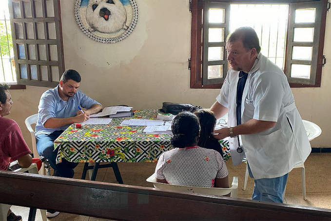 Deputado Estadual Dr. Neidson realiza ação social na Comunidade Vila Princesa - News Rondônia