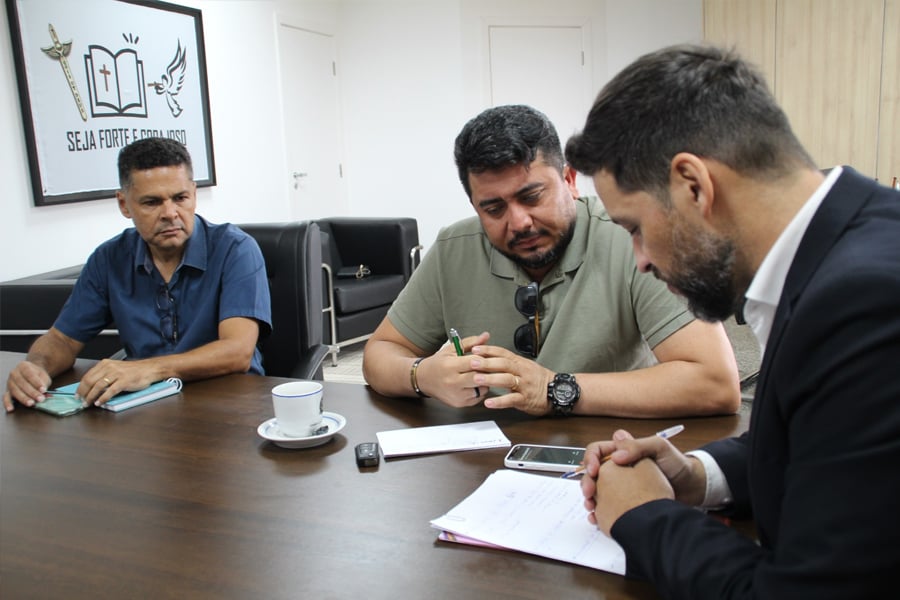 Secretário de Saúde assume compromisso com deputado Delegado Camargo sobre Hospital de Ariquemes - News Rondônia