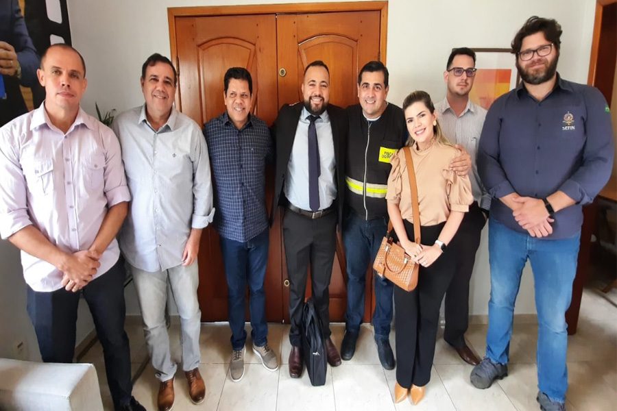 Aprovados no concurso da Sefin para auditores fiscais ganham apoio de parlamentar - News Rondônia