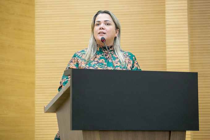 Cláudia de Jesus vai dialogar com presidente Lula sobre saúde de Rondônia - News Rondônia