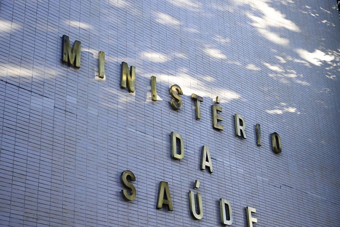 Brasil registra 1,8 mil casos confirmados de covid-19 em 24 horas - News Rondônia