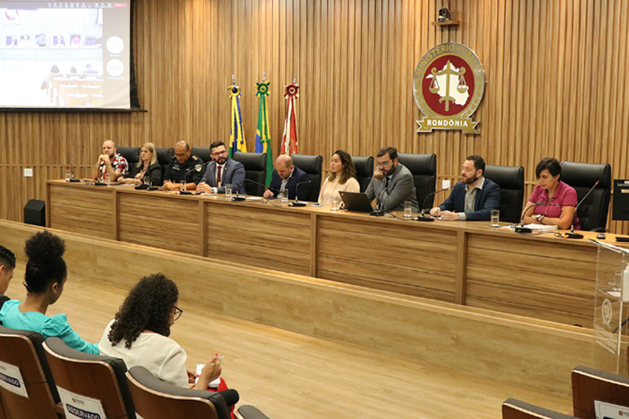 Segurança nas escolas é debatida em coletiva de imprensa realizada na manhã desta segunda no MP - News Rondônia