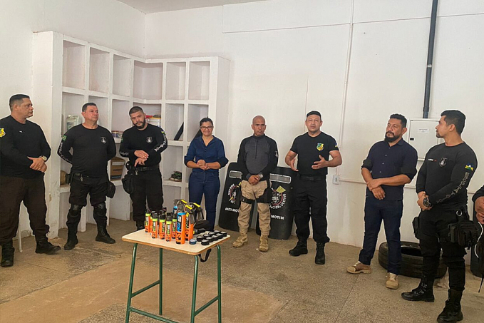 Agentes de Segurança Socioeducativos concluem curso de formação sobre tecnologia não letal - News Rondônia