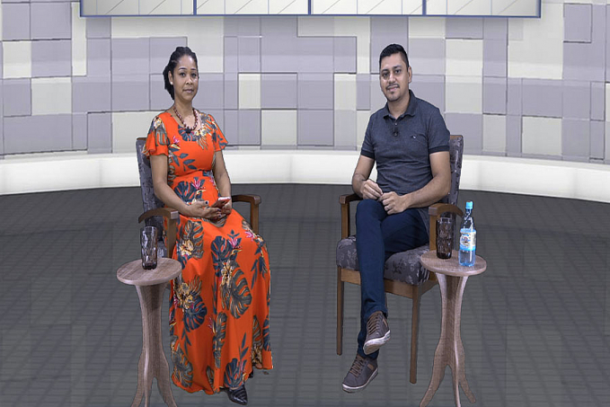 Sou serva de Deus afirma Silvia Helena em entrevista - News Rondônia
