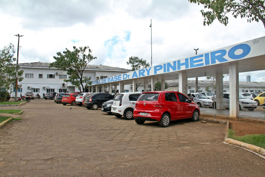 Hospital de Base Dr° Ary Pinheiro comemora 40 anos; servidores pioneiros são homenageados - News Rondônia