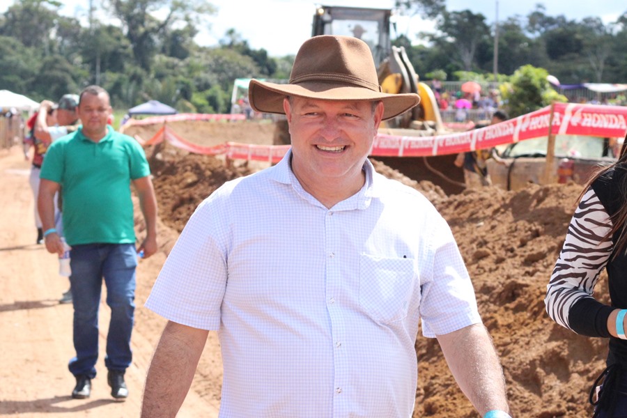 Deputado Pedro Fernandes celebra o retorno da Corrida Nacional de Jericos Motorizados em Alto Paraíso - News Rondônia