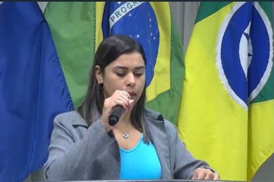 Vereadora Juliana de Rolim de Moura fala sobre as novas regras para realização de laqueadura e vasectomia - News Rondônia