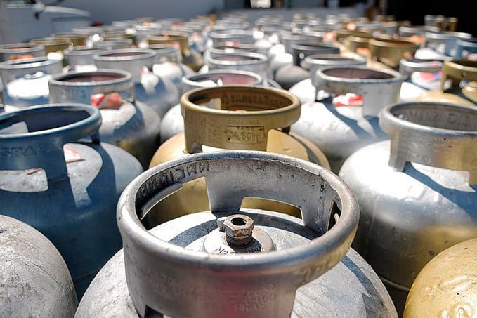 Em Rondônia, ANP aplica infrações em postos de gasolina e interdita revenda clandestina de gás - News Rondônia