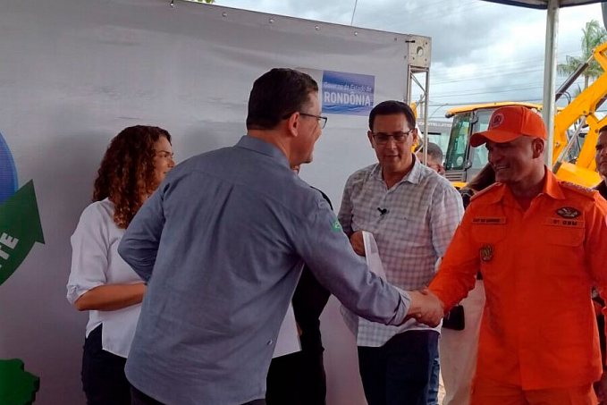 Governo Itinerante regulariza imóveis públicos em Rolim de Moura e Nova Brasilândia dOeste - News Rondônia