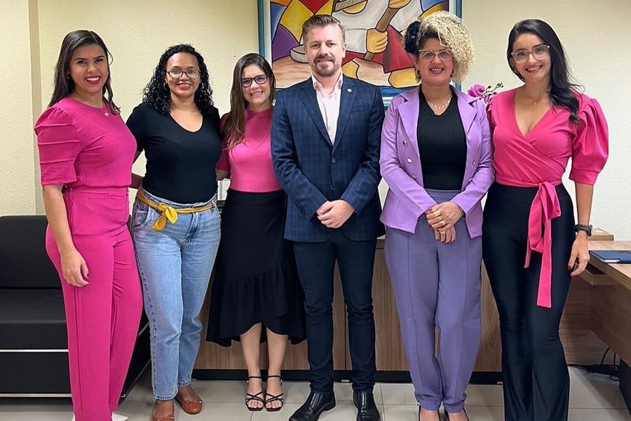 Atendendo a pedido da Vereadora Juliana Nonato, Van dos Direitos estará em Rolim de Moura no mês de maio - News Rondônia