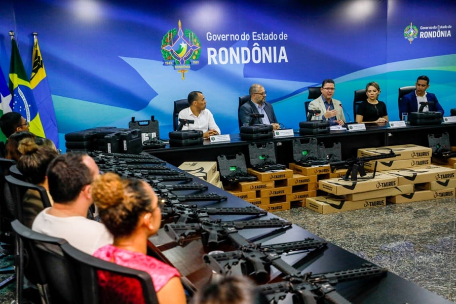 Sistema prisional de Rondônia recebe reforço de pistolas e fuzis modernos do Governo do Estado - News Rondônia