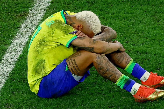 Tristeza permanece na chegada de seleção ao Brasil - News Rondônia