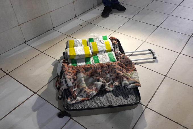 PRF prende passageiro de táxi com 15kg de cocaína em Porto Velho - News Rondônia