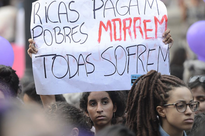 Uma em cada sete mulheres, aos 40 anos, já passou por aborto no Brasil - News Rondônia