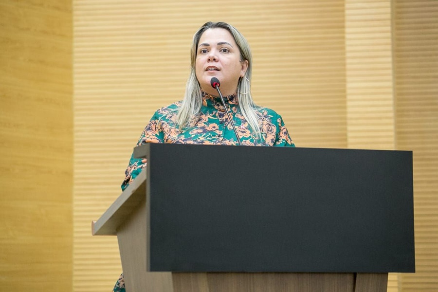 Cláudia de Jesus solicita estadualização da Linha Santa Rita, em Ji-Paraná - News Rondônia