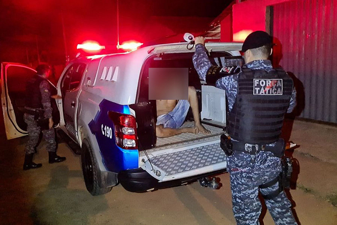Polícia Militar prende dois indivíduos com quase 6 Kg de Maconha, em Ji-Paraná - News Rondônia