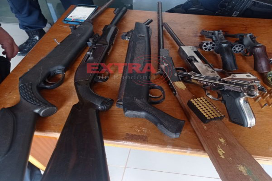 Polícia detém homem, apreende várias armas de fogo e munições na área rural de Cerejeiras - News Rondônia