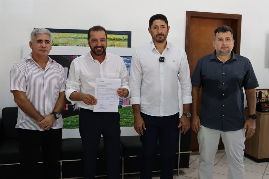 Após pedido de Márcio Pacele, Prefeito assina convênio com os Correios para atender a demanda do distrito de Vista Alegre - News Rondônia