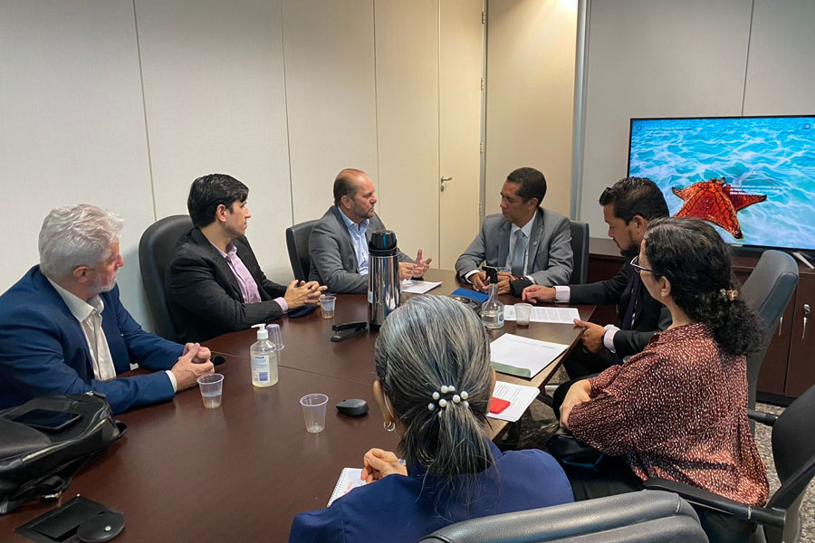 Para o deputado Cirone Deiró a isenção do ICMS sobre a produção de energia solar reduz a conta de luz e abre novos mercados para o setor - News Rondônia