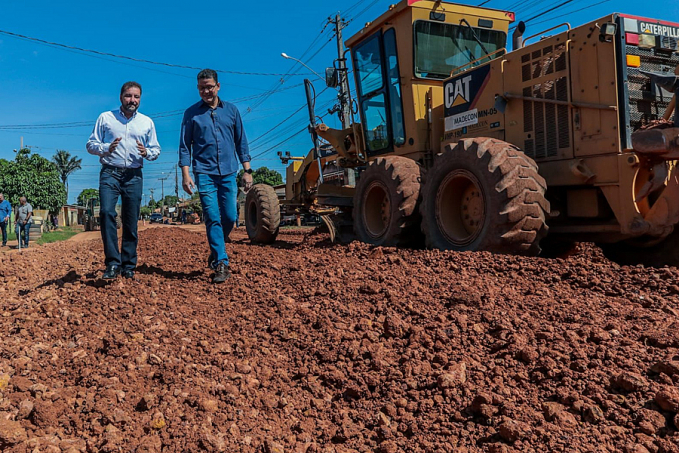 Hildon Chaves fiscaliza obras no bairro Jardim Santana - News Rondônia