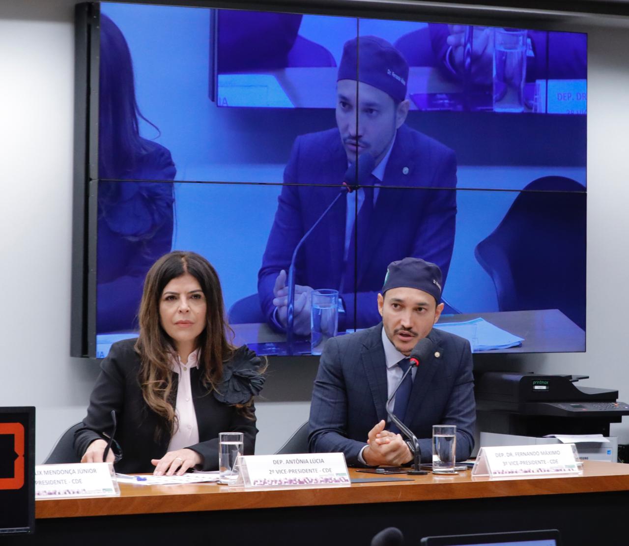 No dia do trabalhador, Fernando Máximo se destaca como o melhor deputado de RO e um dos melhores do Brasil - News Rondônia