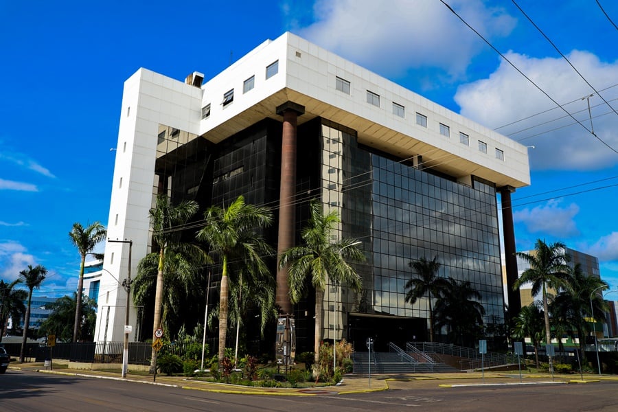 Assembleia aprova recomposição salarial para servidores do Judiciário - News Rondônia