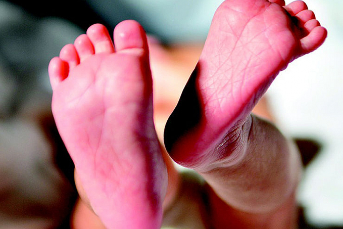 EM BEBEDEIRA - Bebê de oito meses é violentado pelo primo da mãe - News Rondônia