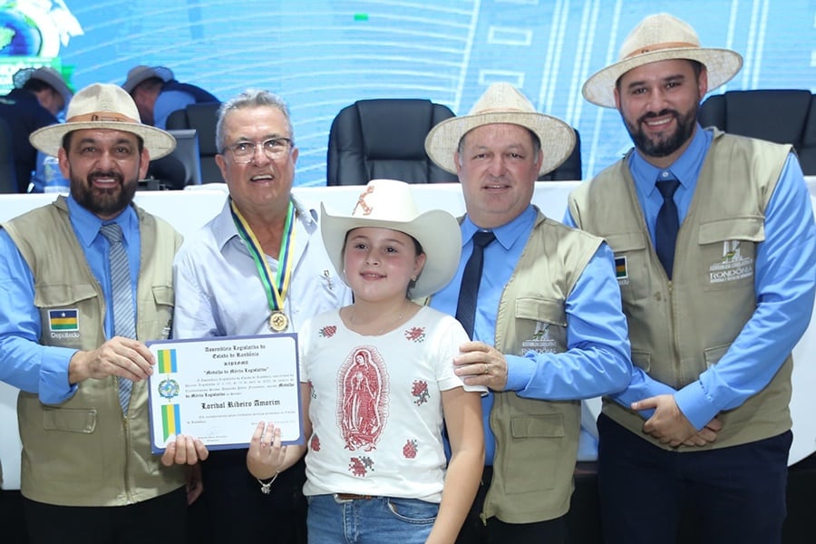 Deputado Pedro Fernandes honra Lorival Amorim com Medalha do Mérito Legislativo em Rondônia - News Rondônia