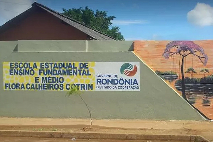 NO FACEBOOK - Perfil mostra armas e promete massacre de facção na Escola Flora Calheiros - News Rondônia