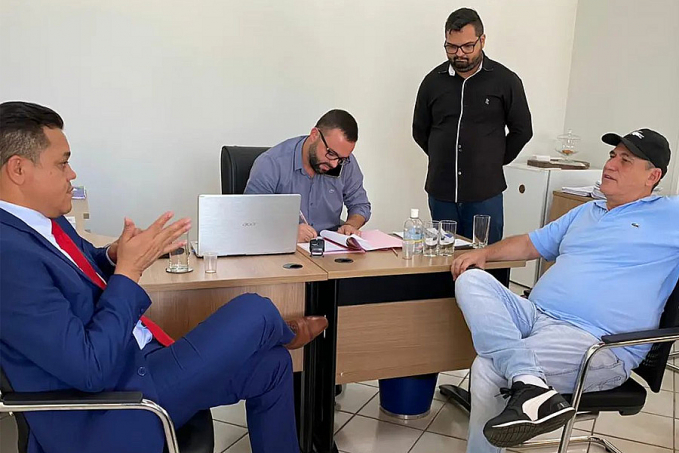 Vereador Isaque Machado tem reunião sobre estradas rurais de Minas Novas - News Rondônia