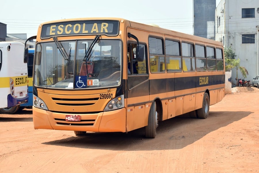 Semed encontra soluções após abandono de empresa responsável pelo transporte escolar - News Rondônia