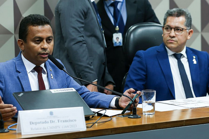Comissão mista aprova MP que recria o programa Bolsa Família - News Rondônia