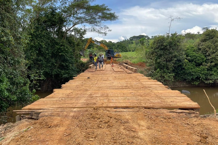 Solicitação do deputado Luís do Hospital é atendida pelo DER e ponte é recuperada na RO-466 - News Rondônia