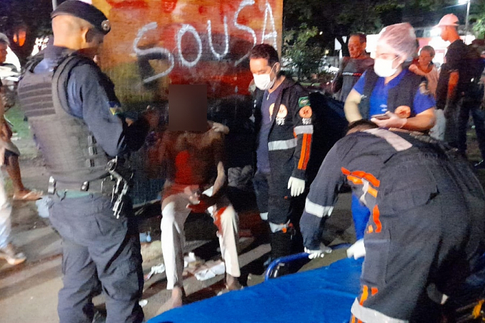 ATUALIZADA: Idoso é esfaqueado por usuário de drogas na rodoviária - News Rondônia