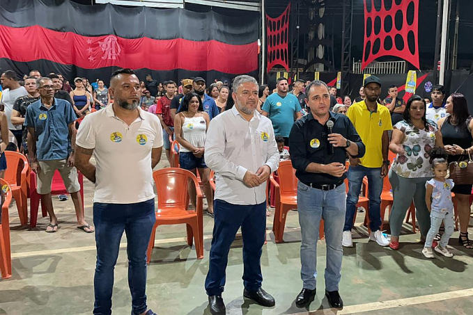 Reunião de Fogaça com presença de candidato a vice-governador reúne mais de 500 pessoas - News Rondônia