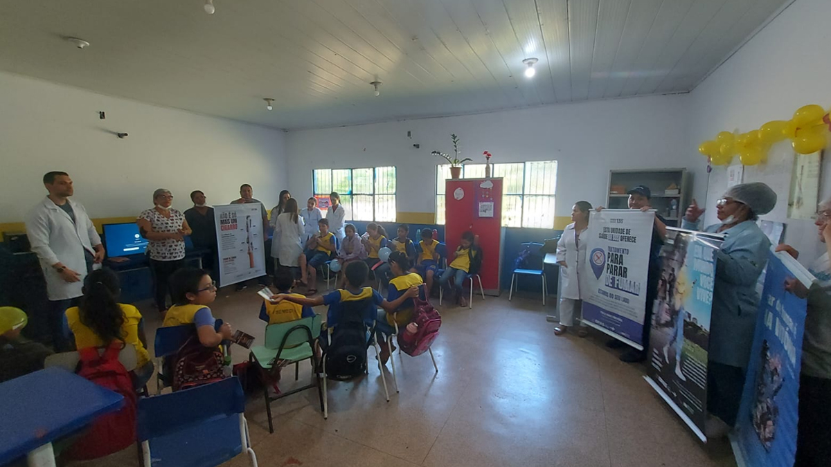 Palestra de conscientização sobre riscos do tabagismo é ministrada para alunos da Vila Princesa