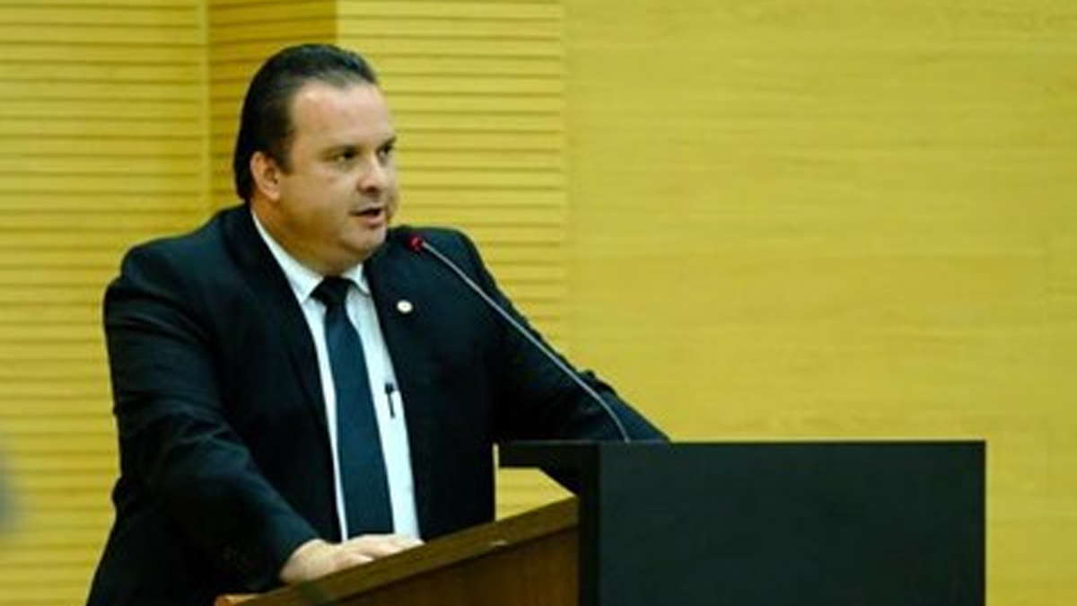 Alero sanciona lei que garante medicamento a base de canabidiol nas unidades de saúde do estado - News Rondônia Alero sanciona lei que garante medicamento a base de canabidiol nas unidades de saúde do estado