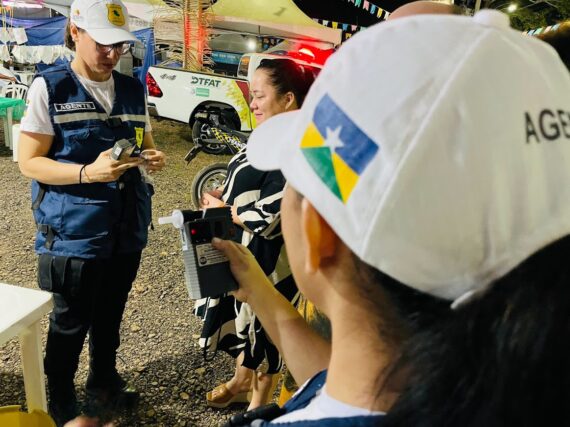 Detran reforça educação de trânsito para o público do Arraial Flor do Maracujá - News Rondônia