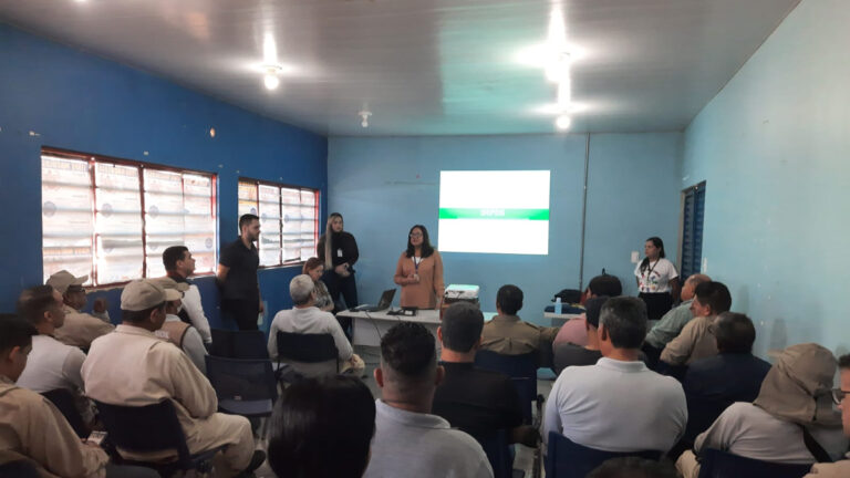 Servidores municipais recebem ação de cuidados com a saúde