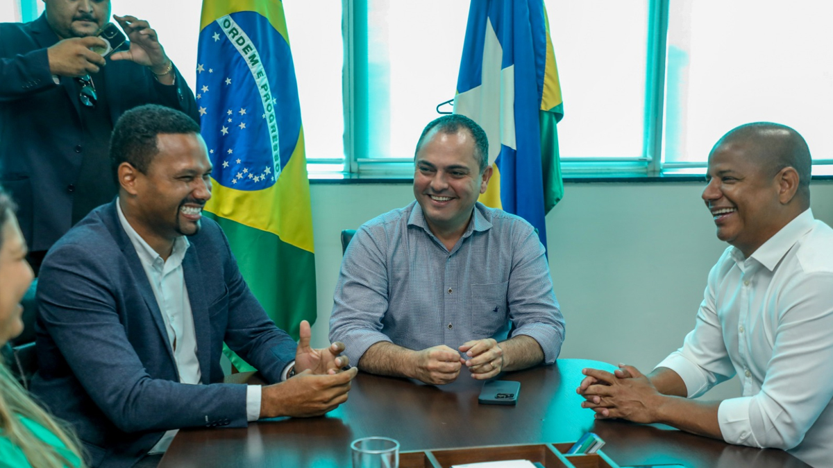 Ex-jogador Marcelinho Carioca promove visita à sede do Governo de Rondônia, em Porto Velho - News Rondônia